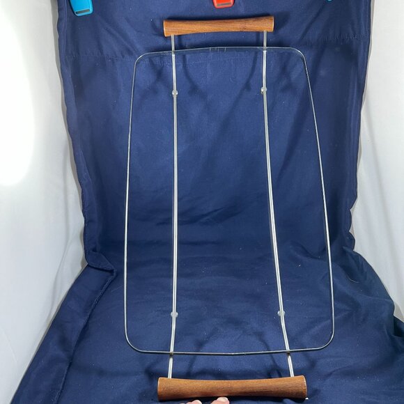 Vintage Corning Ware P-35-B Broil Bake Tray With Metal Rack & Wood Handles White - Picture 5 of 6